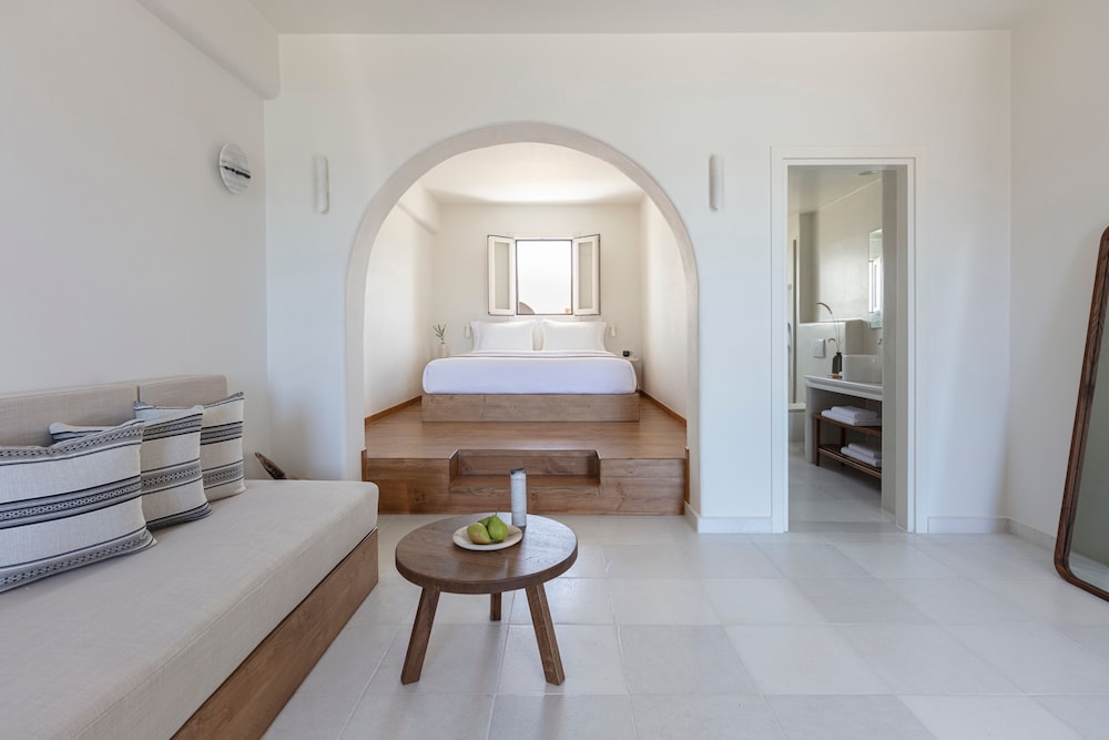Ammothines Cycladic Suites — Naxos — photo 3
