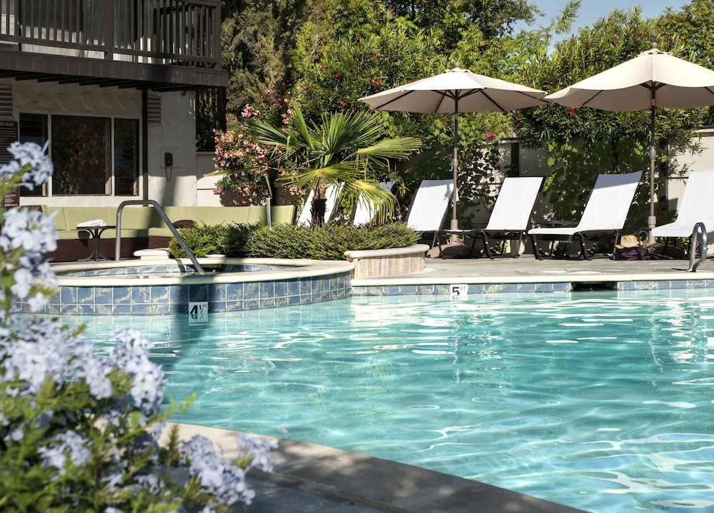 Roman Spa Hot Springs Resort - photo 9