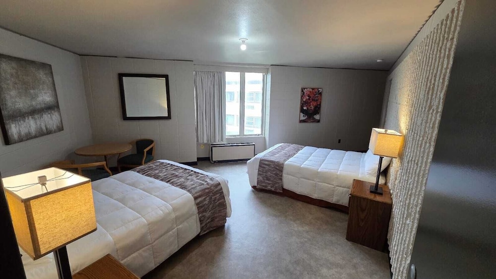 Smartwood Inn - photo 16
