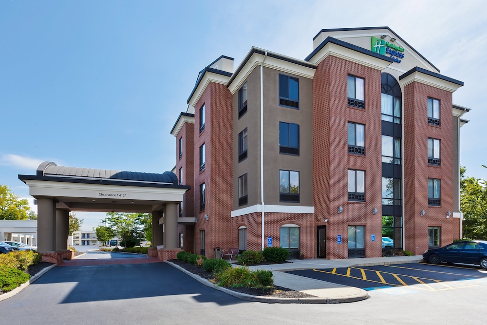 Holiday Inn Express Hotel & Suites Cleveland Richfield an IHG Hotel - featured photo