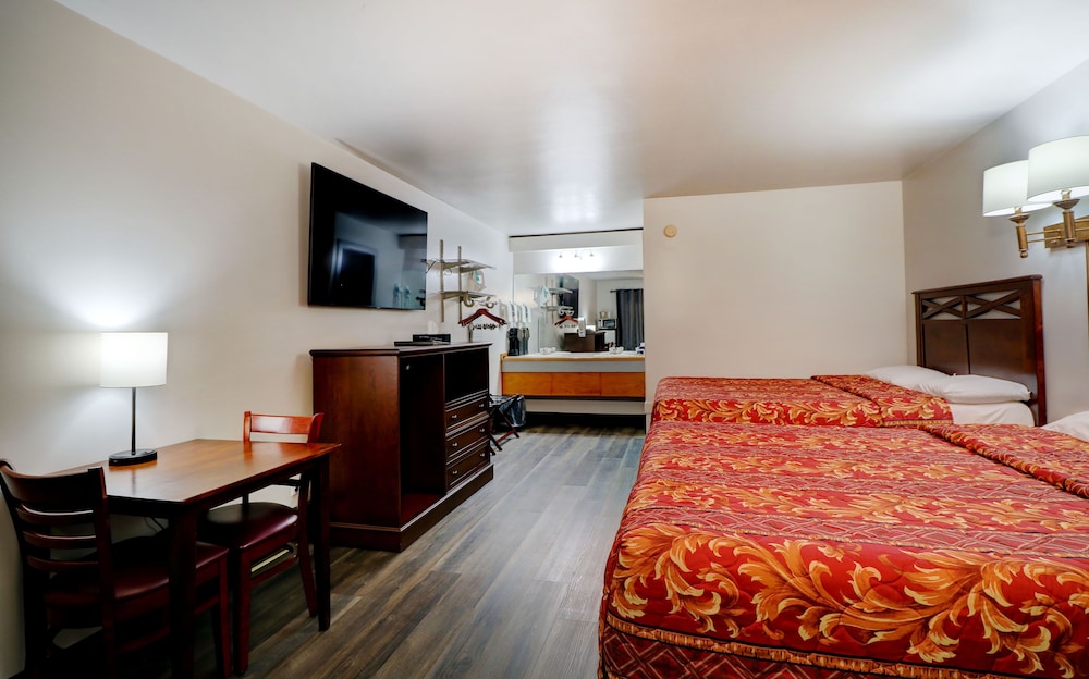 Canaan Motel - photo 8