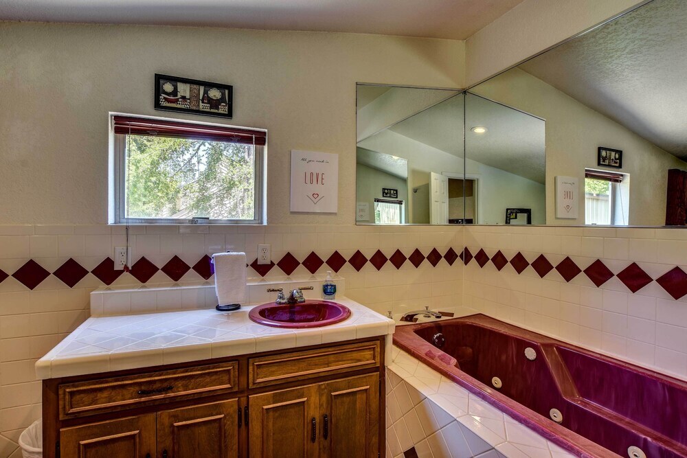 Hot Springs Vacation Rental Home on Lake Hamilton - photo 15