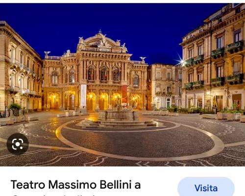 Casa vacanze al teatro — 4-Star Luxury Hotel in Catania, Italy