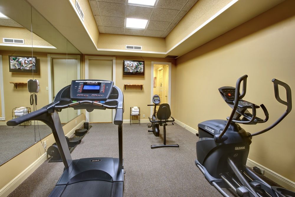 Orangewood Suites Hotel - photo 5