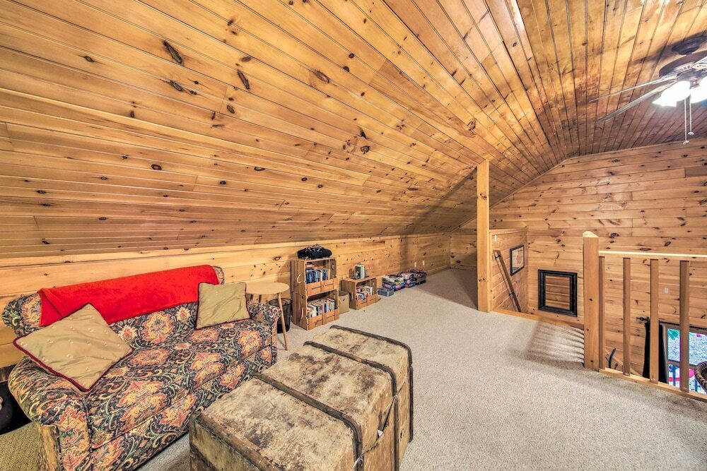 Cozy Cabin in Coosawattee River Resort - photo 3