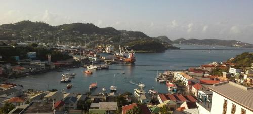 Carenage View — 4-Star Luxury Hotel in Saint George's, Grenada