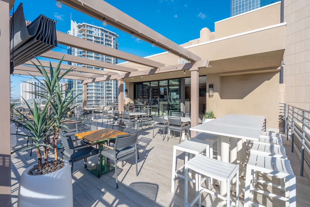 Hilton Garden Inn Phoenix Downtown - photo 79