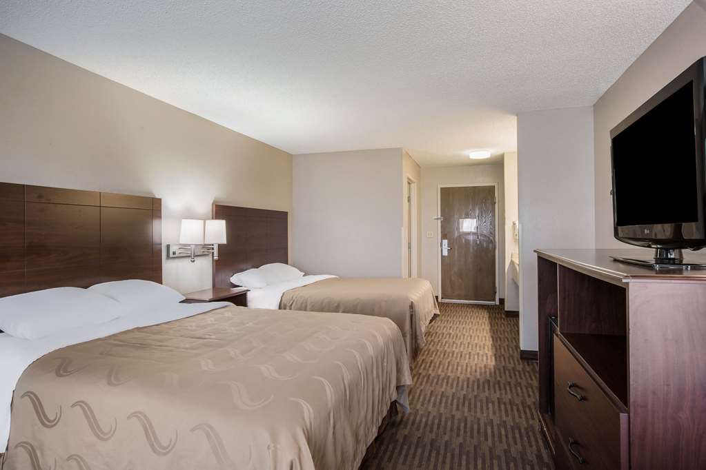 Quality Inn & Suites Lawrence University Area - photo 13