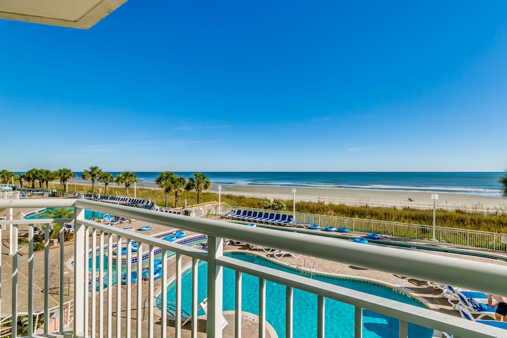 Watch Resort by Condo World - photo 17