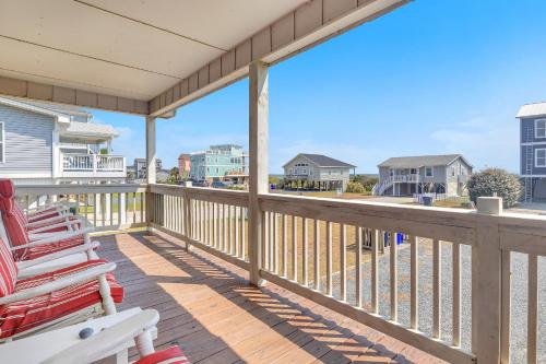 Shorebird by Oak Island Accommodations - photo 33
