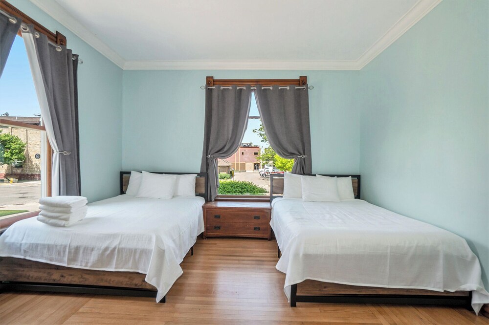 Serendipity Resort & Suites - photo 21