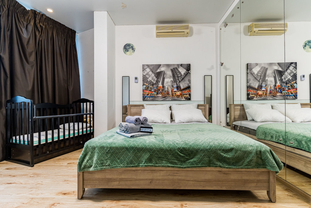 LetoApart Topoliny pereulok in Novorossiysk, Russia