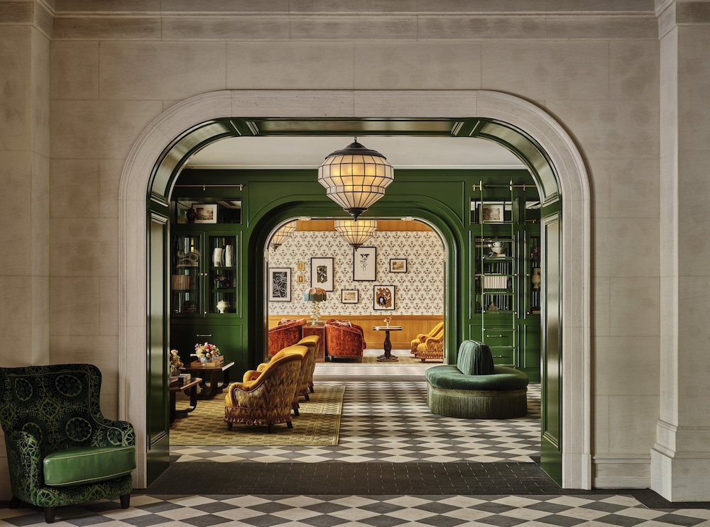 Four Seasons Hotel Boston - photo 2