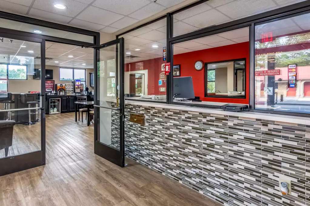 Americas Best Value Inn Opelika - photo 4
