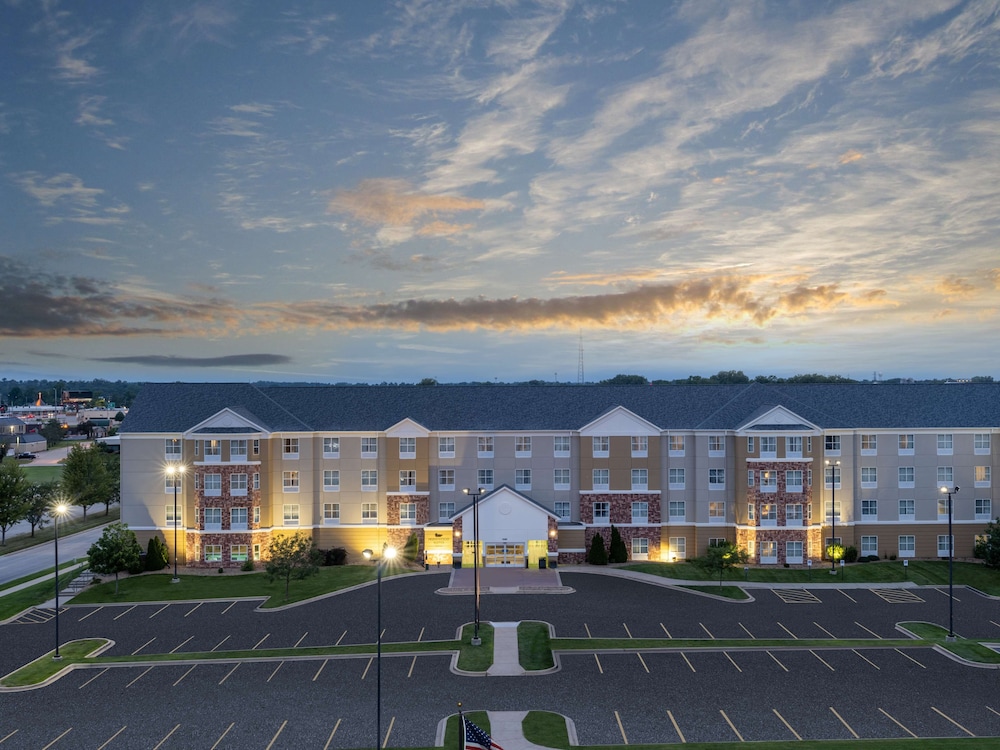 Homewood Suites by Hilton Cedar Rapids North - featured photo