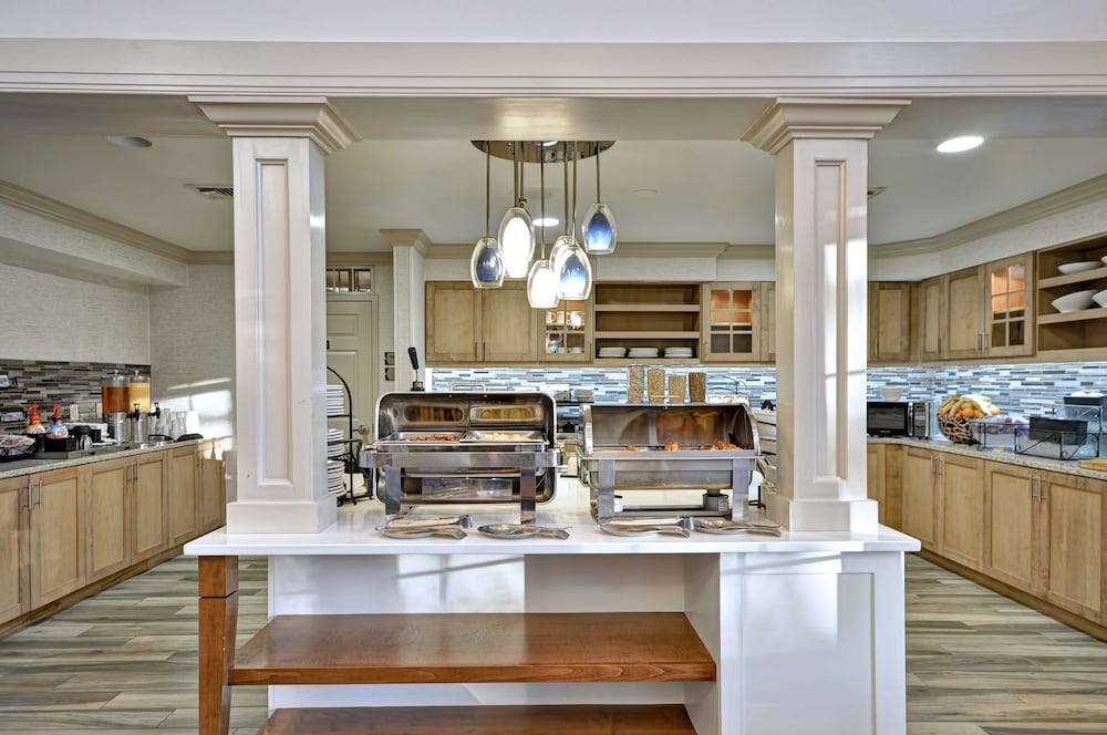 Homewood Suites by Hilton Boston Peabody - photo 35