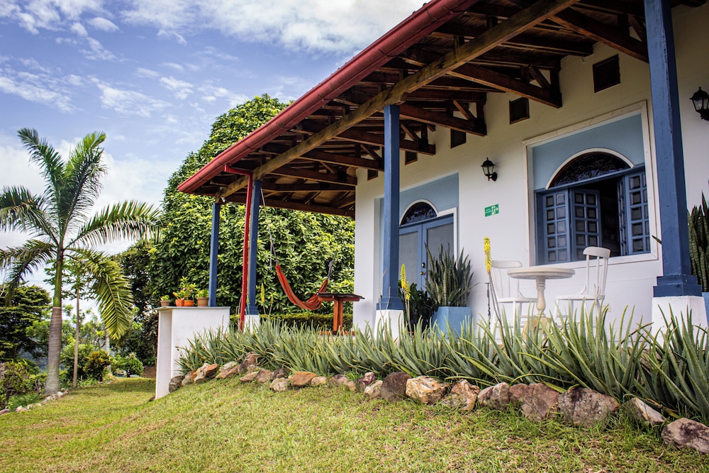 Hacienda siete sentidos — hotel in La Mesa