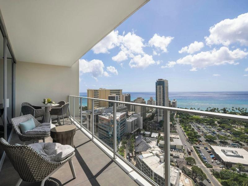 The Ritz Carlton Residences Waikiki Beach - photo 389