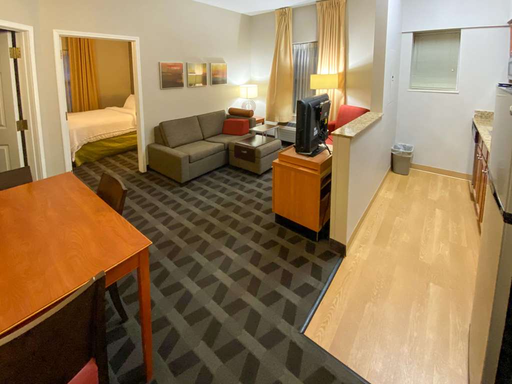 MainStay Suites Middleburg Heights Cleveland Airport - photo 13