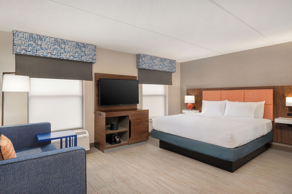 Hampton Inn Bloomsburg - photo 19