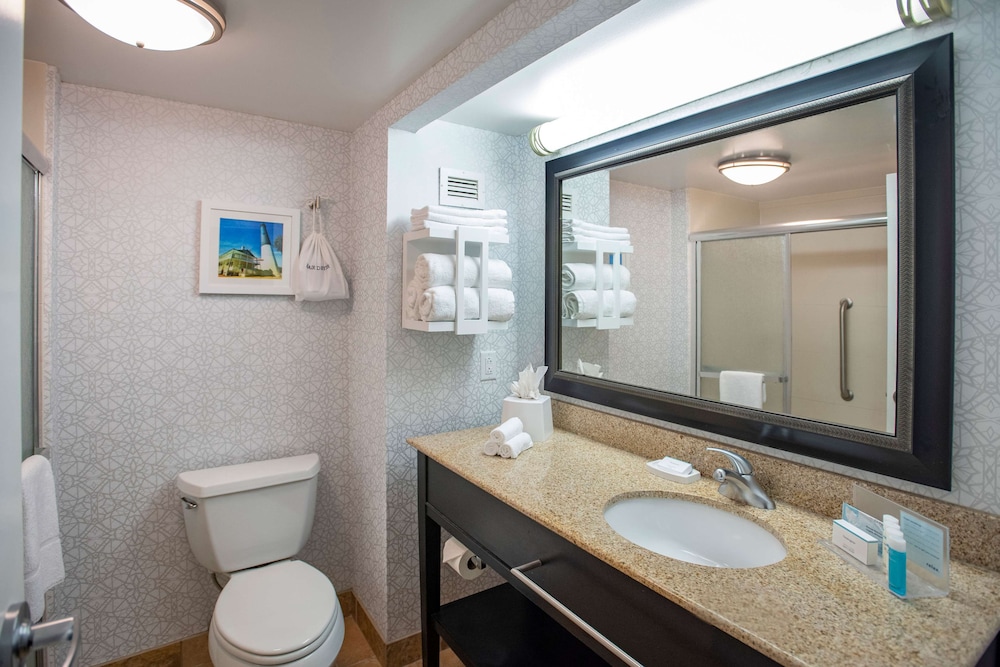 Hampton Inn Pensacola Airport - photo 38