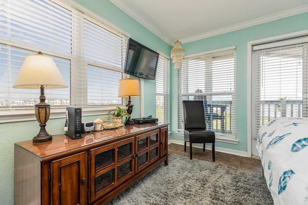 Seascape Resort Condominiums - photo 19