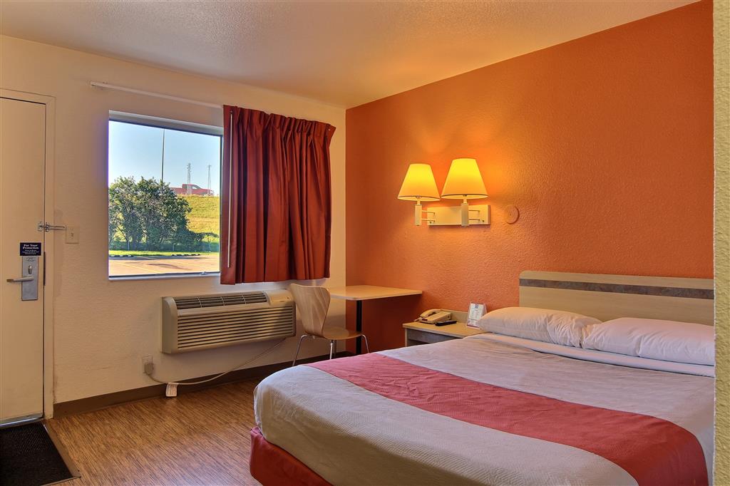 Motel 6 Bismarck ND - photo 10