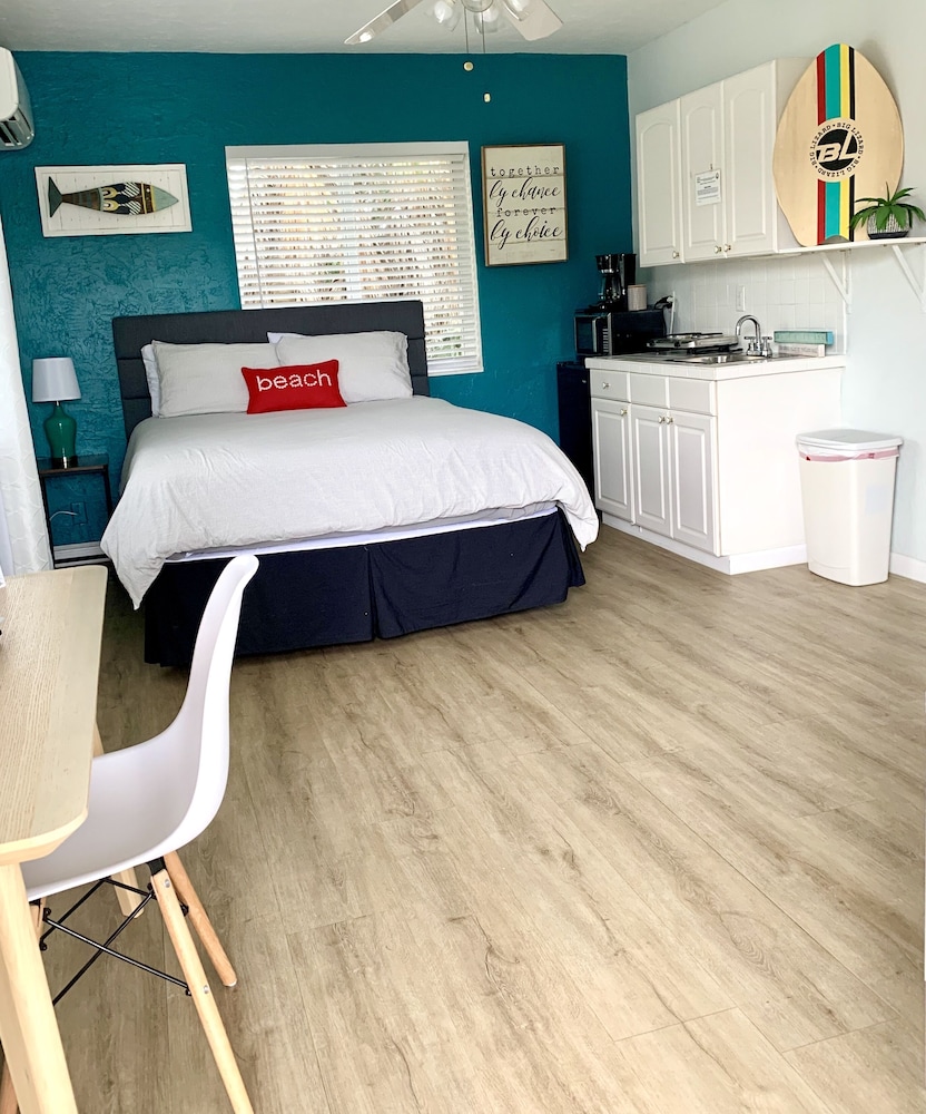 4145 By The Sea Inn & Suites - photo 26
