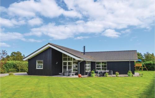 Four Bedroom Holiday Home In Storvorde — 5-Star Luxury Hotel in Storvorde, Denmark