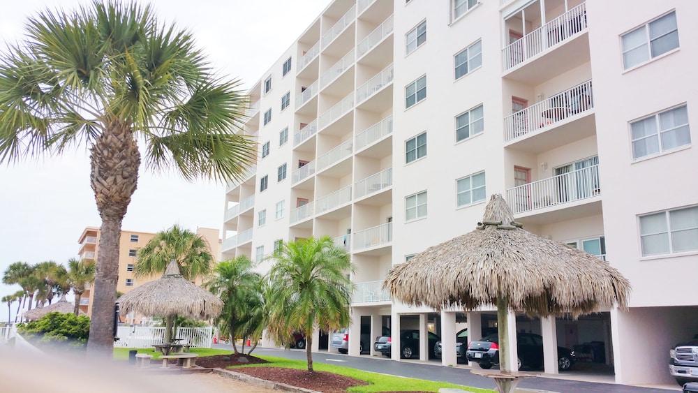 Sea Breeze Resort By Trs in Madeira Beach, United States