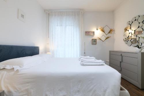 Mila Apartments Battista — 4-Star Luxury Hotel in Milan, Italy