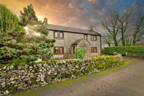 Finest Retreats The Shires at Alstonefield in Ashbourne, United Kingdom