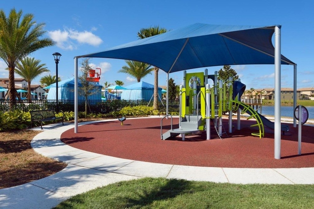 Aco234120 Windsor At Westside Resort 4 Bed 3 Baths Townhome — 4-Star Luxury Hotel in Kissimmee, United States