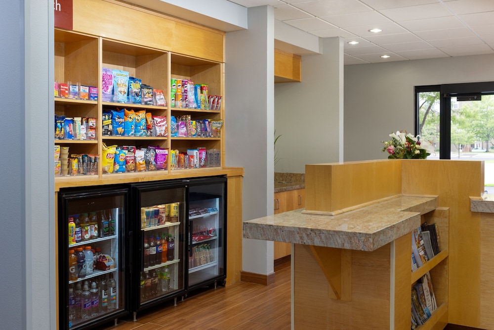 TownePlace Suites Erie - photo 29