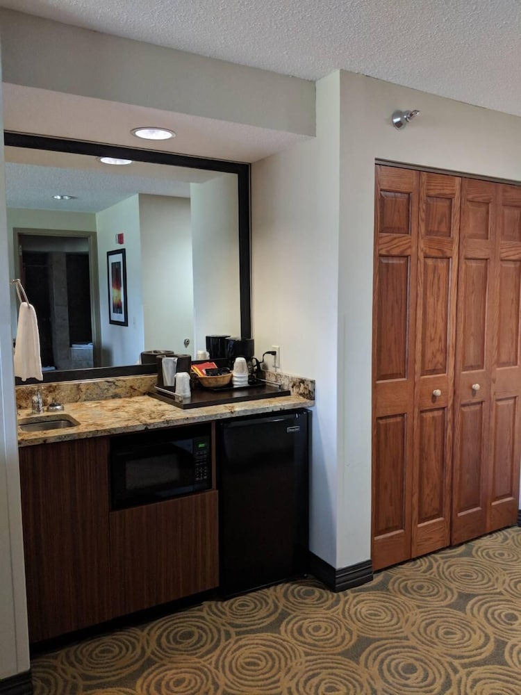 Royal River Casino and Hotel - photo 14