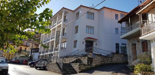 Parnon Hotel — hotel in Agios Petros