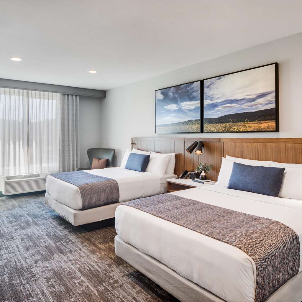 Ayres Hotel Vista Carlsbad - photo 2