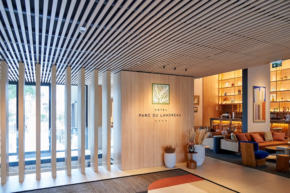 Hôtel Parc du Landreau in Les Herbiers, France