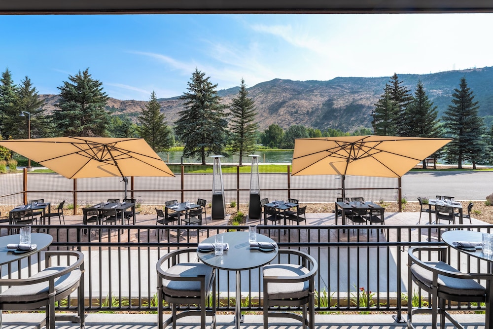 The Hoffmann Hotel Basalt Aspen Tapestry Collection by Hilton - photo 36