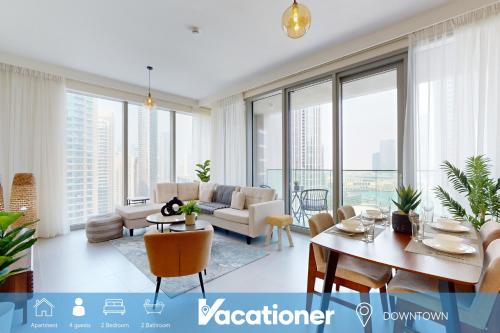 Vacationer I Forte Tower 2 Warm Two Bedroom — 4-Star Luxury Hotel in Dubai, United Arab Emirates