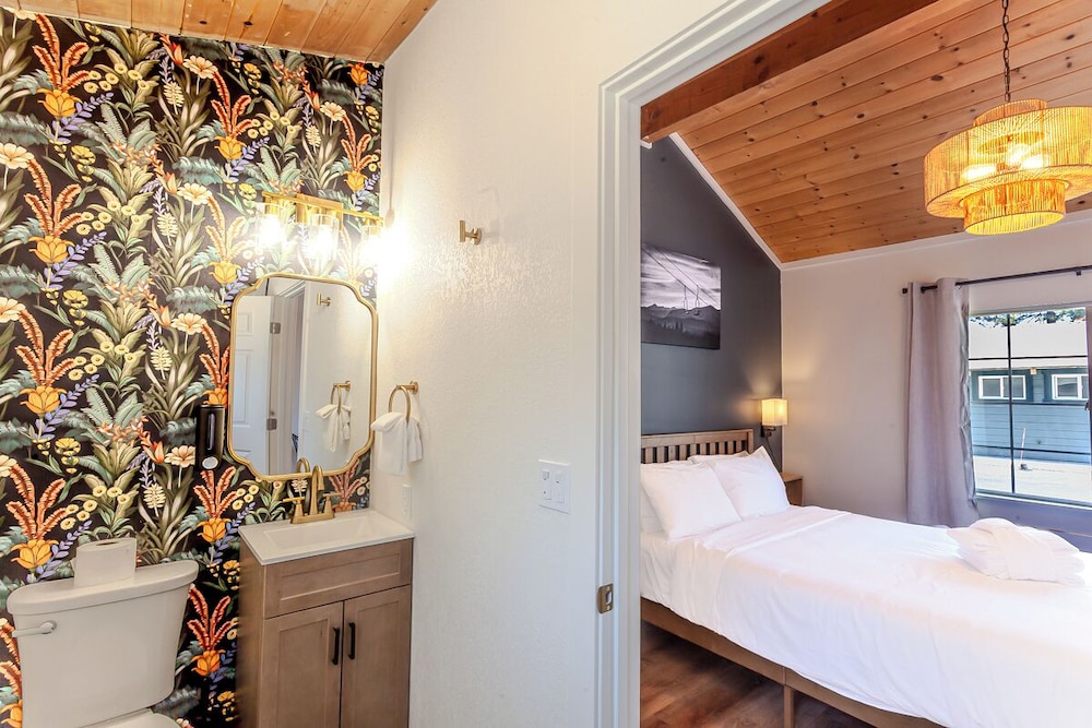 Tahoe Mountain inn - photo 105