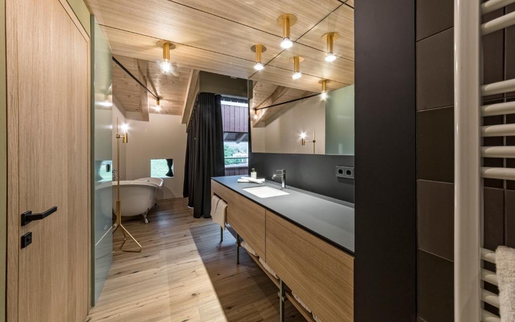 Hotel Villa Mayr Rooms & Suites — Bressanone — photo 3