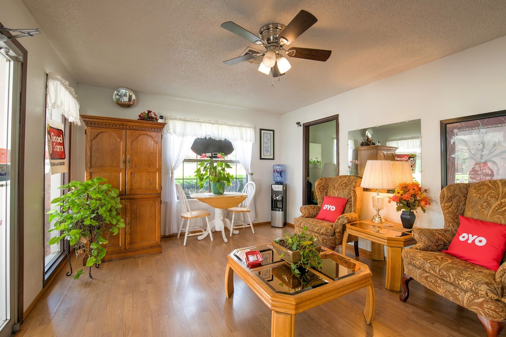 Valley Inn Motel - photo 22