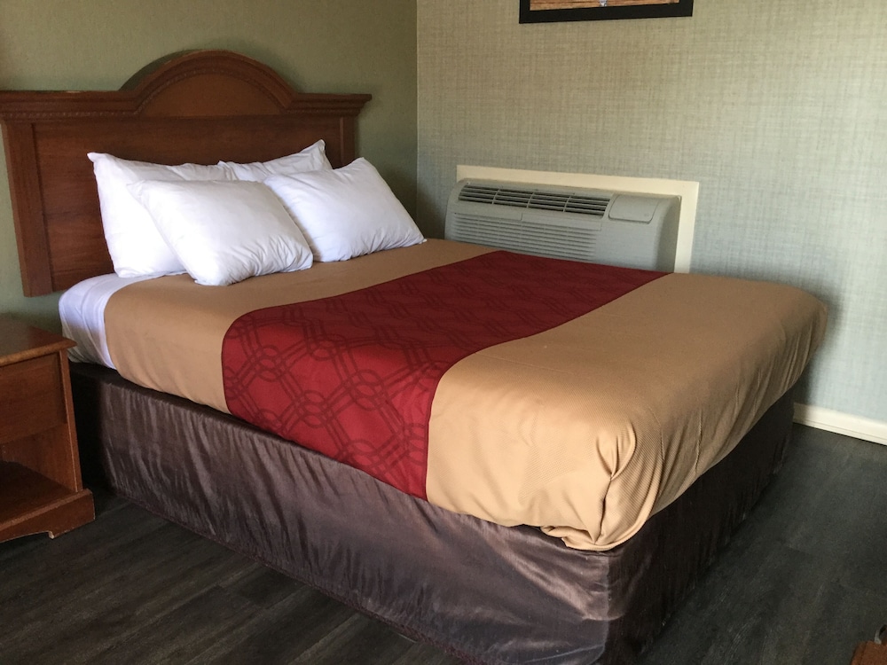 Falls Inn - photo 9