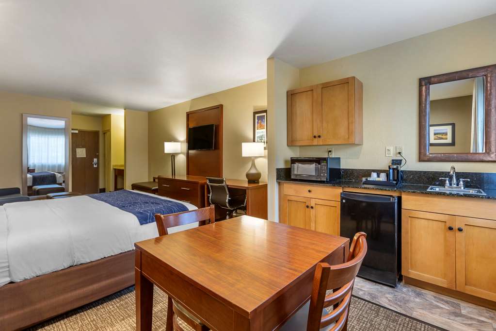 Comfort Inn Flagstaff South I 17 - photo 16