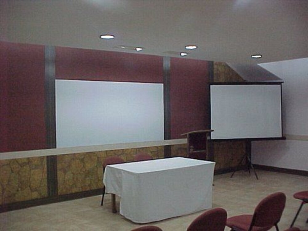 The Kings Sanctuary — 4-Star Luxury Hotel in Hunsur, India
