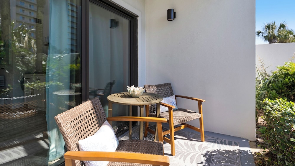 Emerald Hill - photo 257
