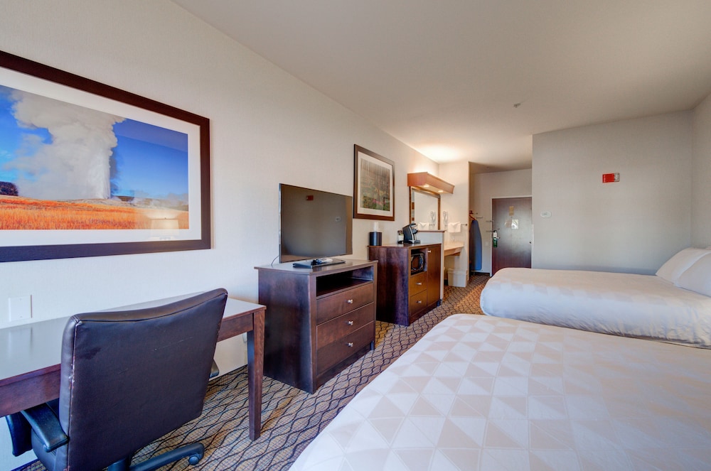 Holiday Inn West Yellowstone by IHG. - photo 52