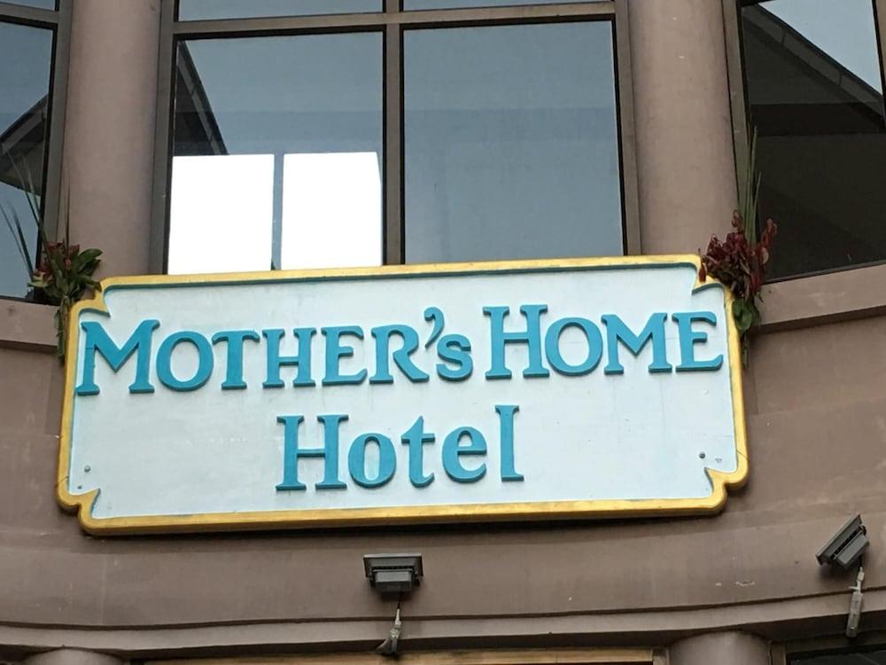 Mother’s Home Hotel in Nyaungshwe, Myanmar