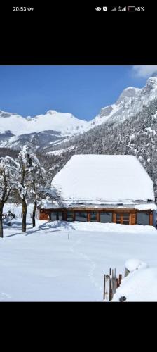 Guest Hause 1 — Valbone
